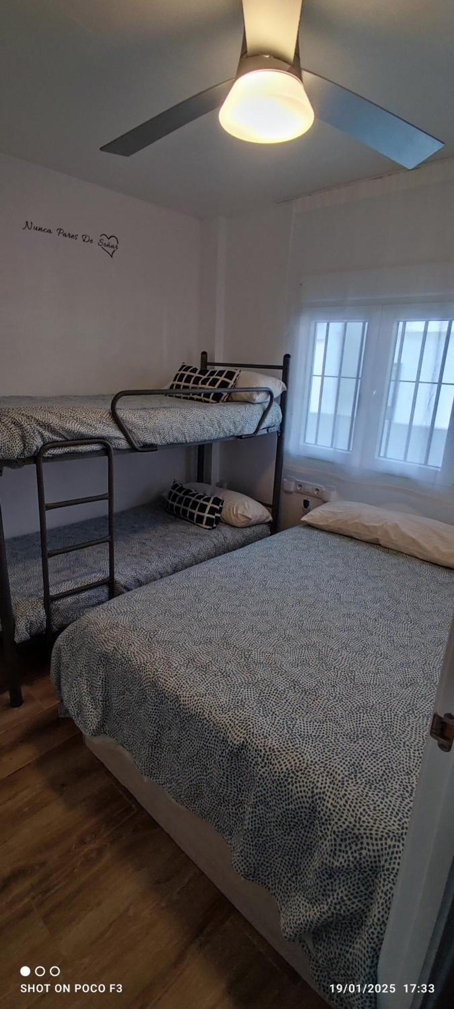 Calle Carril De La Fuente Apartamento كونيل ذي لا فرونتيرا المظهر الخارجي الصورة